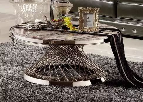 Журнальный стол со столешницей из искусственного мрамора