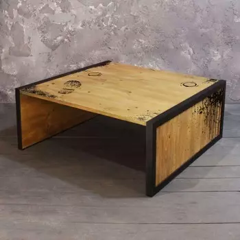 Журнальный стол True Loft из массива сосны и металла