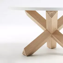 Журнальный столик Brena с белой столешницей