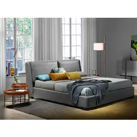 Журнальный столик из натурального шпона ореха