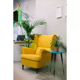 Журнальный столик приставной Woodi "Капля" из дерева с светло-серой столешницей