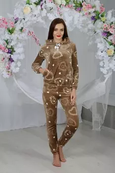 Костюм из велсофта Бриджида (сердечки) рр