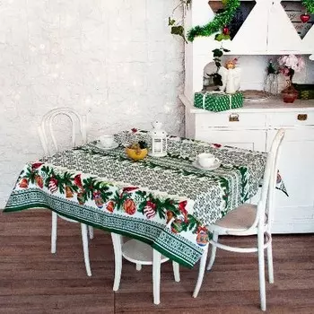 Скатерть 145x145 Кардиналы (зеленая)