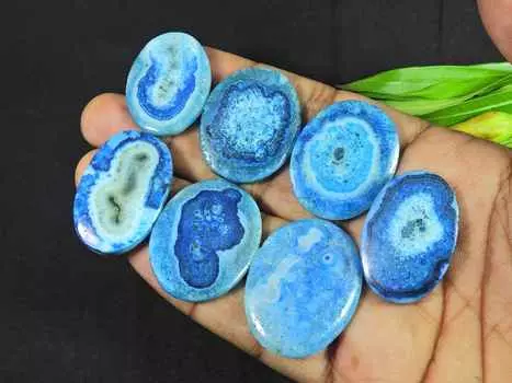 07 шт. Синие солнечные друзы овальной формы кабошоны россыпью драгоценных камней лот 269 карат 32-37 мм RQ-2742