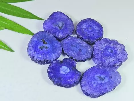 07 шт. Синий солнечный друзовый агат жеодовый кабошон россыпью драгоценных камней 27-32 мм RQ-2687