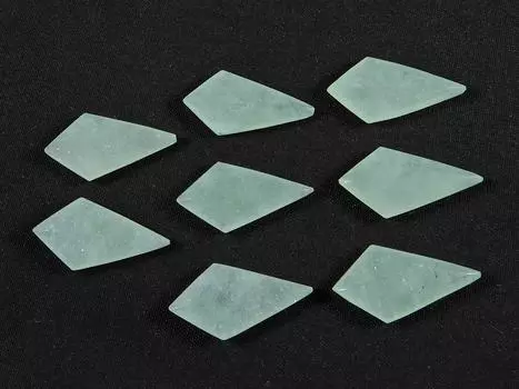 08 шт. Лот натуральный селенит ограненный короной в форме воздушного змея россыпью драгоценный камень 20-20 мм RQ-953