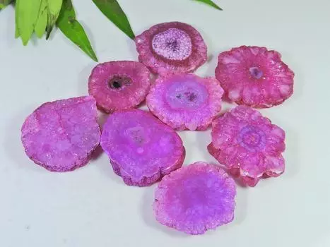 08 шт. розовых солнечных друз агатовых жеод кабошонов россыпью драгоценных камней 26-32 мм RQ-2671