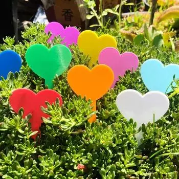 100 шт. Пластиковые бирки для растений T-типа 4,6x8,2 см, этикетки для питомника, водонепроницаемые, легко пишущиеся, дизайн в форме сердца светло-синий