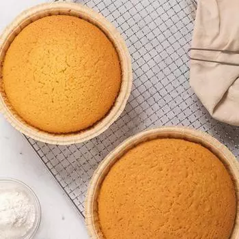 100 шт., прочный, легко снимаемый пакет, неувядаемый бумажный вкладыш для торта большого калибра, кухонный гаджет, поднос для кексов 100pcs золотистый