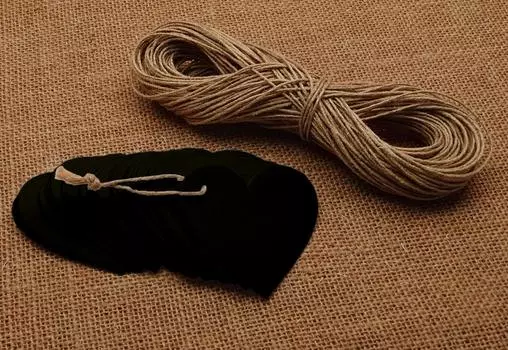 100 шт. пустых картонных бирок в форме сердца, бонбоньерка, свадебный подарок, бирка с бесплатным натуральным джутовым шпагатом 0.75 Inches Diameter оранжевый