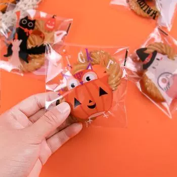 100pcs Halloween Plastic Candy Bags Pumpkin Ghost Cat Clear Cellophane Bags for Happy Halloween Party Treat or Trick Cookies Bag 100pcs