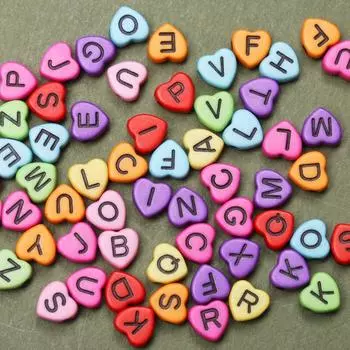 100 шт./компл. 7 мм Акриловые Буквы Сердца цветные Акриловые Бусины для изготовления ювелирных изделий своими руками Браслет Ожерелье Ювелирные Аксессуары Материалы для изготовления