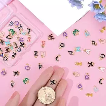 10/30/50 штук разноцветных подвесок с буквами, подвески с буквами из сплава, объемные английские заглавные буквы, металлические украшения, самодельные ожерелья, браслеты, серьги 10pcs