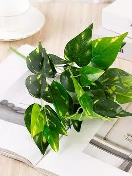 10 шт., искусственные пластиковые растения, поддельные растения для дома, праздничного стола, гостиной, украшения балкона, искусственные зеленые растения