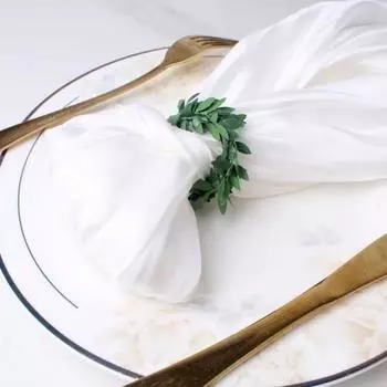 10 шт./компл. Рождественский венок, кольцо для салфеток, шапка Санты, блестящие листья, многоразовое украшение для рождественского праздничного стола, искусственная гирлянда, держатель для салфеток, пряжка C