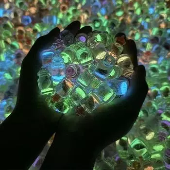 10 шт., мини-светящиеся бутылки, миниатюры, светящиеся в темноте раковины, украшения, сказочное украшение для сада, микропейзаж 1.5x2.8cm разноцветный