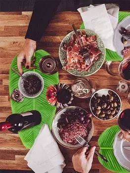 10 шт. подставок под тарелки в виде банановых листьев, искусственные банановые листья для гавайской вечеринки, тематические украшения для вечеринок в стиле джунглей, дорожки для стола, центральные элементы, подставки под тарелки 36x18.5cm