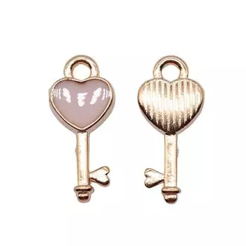 10 шт., подвески-ключи в форме сердца, подвески Kc золотого цвета, цинковый сплав, 15х7 мм