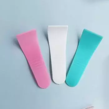 10 шт. скребок для депиляции, мини-косметический шпатель, скребок для удаления волос, ложка для макияжа, маски, крема, косметический инструмент, случайный цвет