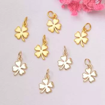10 шт. старинный золотой кулон с четырьмя листами клевера, сохраняющий цвет, кулон «Счастливая трава», браслет ручной работы, ожерелье, бисерные аксессуары, небольшой кулон.