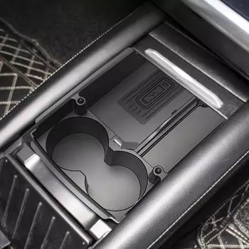 10 Вт Автомобильное беспроводное зарядное устройство Беспроводное зарядное устройство для мобильного телефона Противоскользящая быстрая зарядная станция для Tesla Model S Model X CHINA