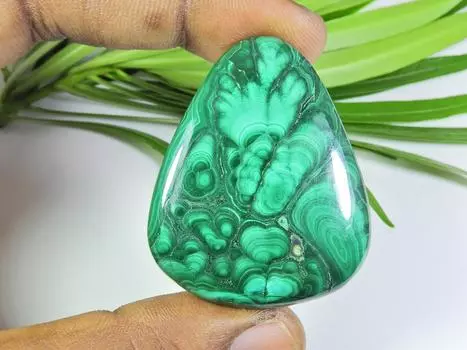 126Cts. Natural Malachite Crystal Fancy Cabochon Loose Gemstone 37X44X07 MM SK-641
