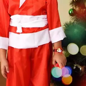 12 шт. Детские силиконовые браслеты с героями мультфильмов со светодиодной подсветкой, рождественские тематические цепочки на руку, красочные праздничные браслеты для детей