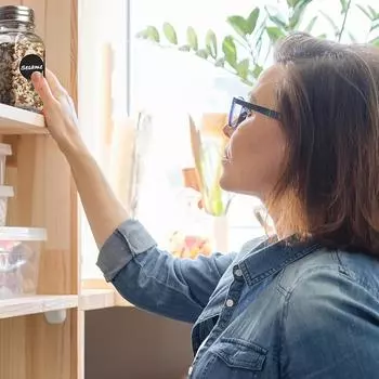 12 шт. квадратных стеклянных баночек/бутылок для специй - 4 унции пустые контейнеры для приправ с этикетками для специй органайзер для бутылок кухонный набор баночек для специй