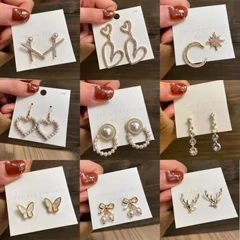 17 км корейские милые серьги со стразами для женщин, модные серьги с крестом, луной и сердцем, жемчуг, серьги с оленем и бабочкой, висячие серьги, ювелирные изделия