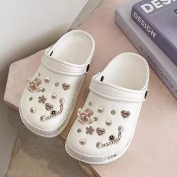 18/20 шт., подвески для обуви со стразами, в форме сердца и цветка, цепочка из искусственного жемчуга, декор, сабо из крокодила, аксессуар, украшение для тапочек, булавки для обуви, пряжка для обуви 18pcs