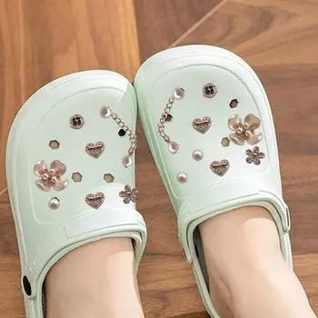 18/20 шт., подвески для обуви со стразами, в форме сердца и цветка, цепочка из искусственного жемчуга, декор, сабо из крокодила, аксессуар, украшение для тапочек, булавки для обуви, пряжка для обуви 18pcs