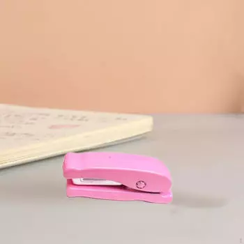 1/12 кукольный домик степлер имитация аксессуары игрушка декорации принадлежности мини модель милая мебель для розовый