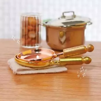 1/12 масштаб кукольный домик миниатюрная модель сковороды реалистично выглядящая посуда сковорода для ролевых игр кухонные игрушки аксессуары B