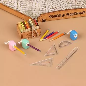 1:12 Мини-точилка для карандашей в виде кукольного домика, циркуль, линейка, канцелярские принадлежности для учебы в кукольном домике, декор для сцены A5