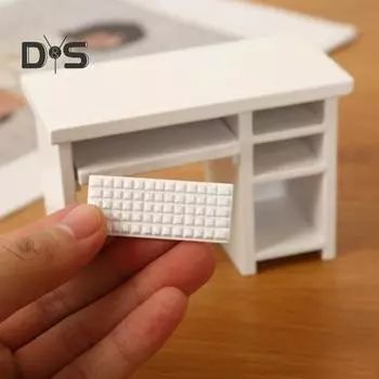 1:12 Миниатюрный компьютерный стол для кукольного домика Мини-мебель Компьютерный стол с мышкой и клавиатурой Модель для кукольного домика Аксессуары белый