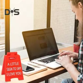 1/2/3/4 шт. Настольная табличка «Я люблю тебя» на День святого Валентина. Маленькая табличка, чтобы сказать «Я люблю тебя». Мини-украшение для домашнего офиса и стола. Украшение для пары и парня. 1pc красный