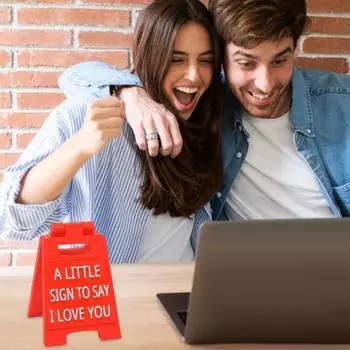 1/2/3/4 шт. Настольная табличка «Я люблю тебя» на День святого Валентина. Маленькая табличка, чтобы сказать «Я люблю тебя». Мини-украшение для домашнего офиса и стола. 1pc красный