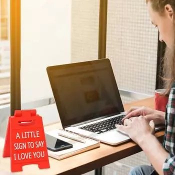 1/2/3/4 шт. Настольная табличка «Я люблю тебя» на День святого Валентина. Маленькая табличка, чтобы сказать «Я люблю тебя». Мини-украшение для домашнего офиса и стола. Украшение для пары и парня. 1pc красный