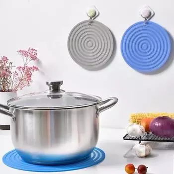 1/2/3/4pcs Induction Cooker Mat Household Solid Color Coasters For Glasses Bowl Mat Silicone 18 X18x0.35cm Kitchen Accessories as shown