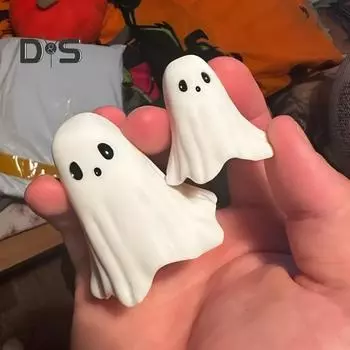 1/2/5 шт. Хэллоуин Призрак Фигурка Жуткое Сердце Любви Средний Палец Маленькое Привидение Статуэтка Из Смолы Скульптура Домашний Офис Украшение Рабочего Стола Орнамент A