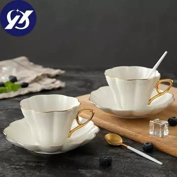 1/2 комплекта керамической элегантной цветочной косточки Cna кофейная чашка с набором блюдец Wte фарфоровая чашка для офиса в Пномпене домашнее кафе чашка для эспрессо белый