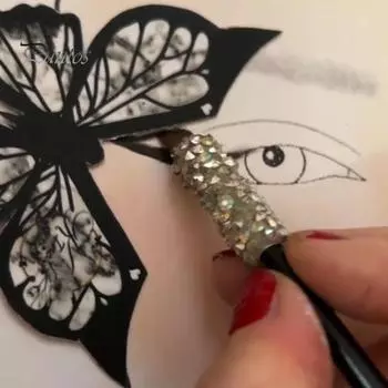 1/2 шт. подводка для глаз с бабочками, трафарет, крылатая подводка для глаз, штамп, инструмент, аппликатор для теней для век, направляющий шаблон для женщин и девочек, принадлежности для макияжа 1pc