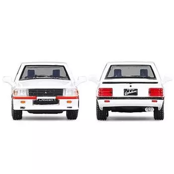 1:64 Белый JDM Lancer EX2000 Racing Sports Sedan Модель Металлического Автомобиля