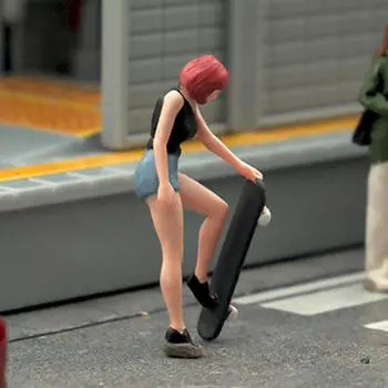 1/64 Миниатюрная фигурка Миниатюрные люди Фигурка девушки-скейтбордиста из смолы для модели диорамы