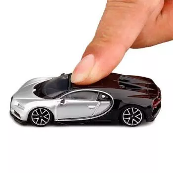 1:64 Серебряная гоночная спортивная модель Chiron, литая под давлением металлическая машина BN