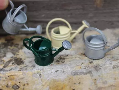 1:6/1:12 металлических лейок, кукольный домик, миниатюрный садовый аксессуар, домашний декор зелёный