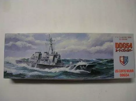 1/700 U.S. Navy 7th Fleet 15th Destroyer Squadron DDG54 Curtis Wilber