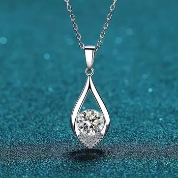 1 карат Моссанит Капля воды Ожерелье для мужчин и женщин Ключичная цепочка Расширенный смысл Темперамент Дизайн Чувство Моды Тенденция Творческая личность 1 Carat