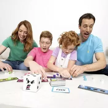 1 комплект быстрой семейной игры в кости Интерактивная настольная игра в кости для 4 игроков Портативная дорожная игра для вечеринок Ночная обучающая игрушка для игры в кости Sets