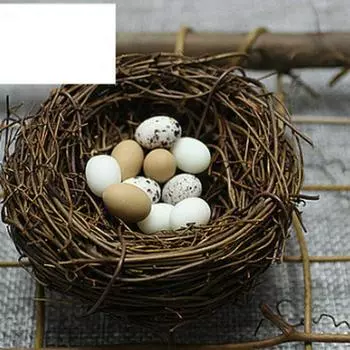Муляж птичьего гнезда из ротанга с яйцами